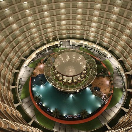 Rajhans Belliza Service Apartment スーラト エクステリア 写真