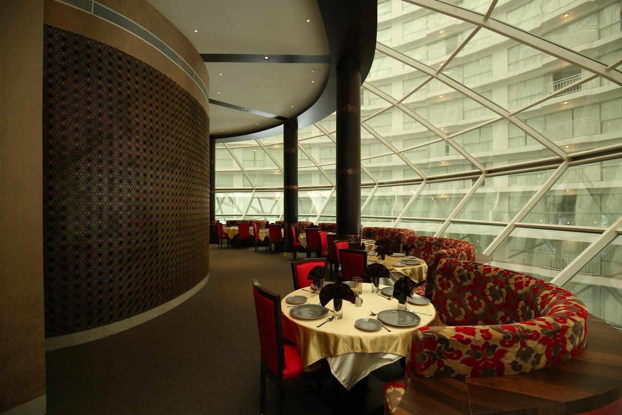 Rajhans Belliza Service Apartment スーラト エクステリア 写真